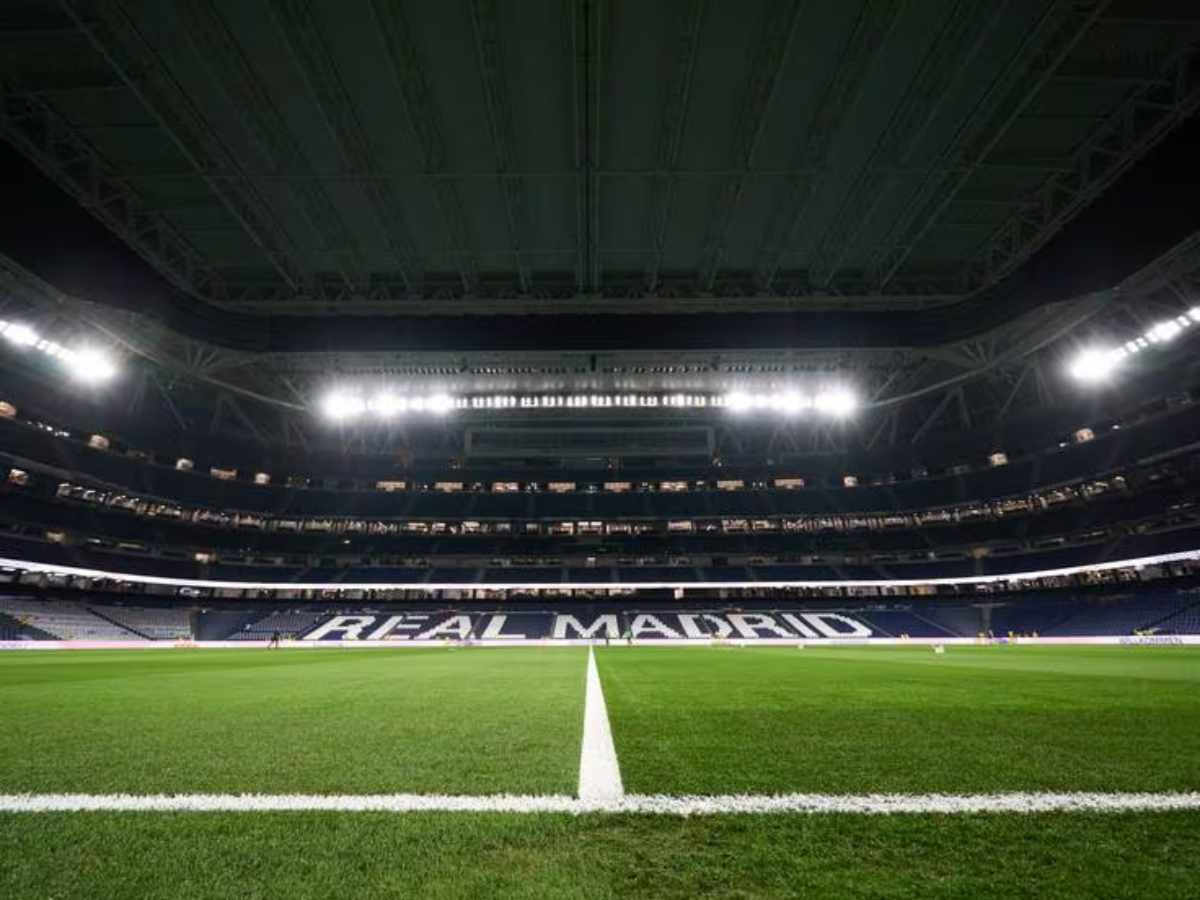 La NFL anunció que disputará su primer partido de temporada regular de la campaña 2025 con el estadio del Real Madrid. Foto: AFP